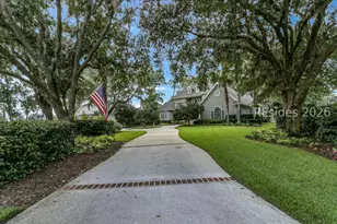 10 Berkeley Ct, Bluffton, SC 29910 - Photo 2