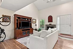 5 Gumtree Rd, Hilton Head Island, SC 29926 - Photo 10