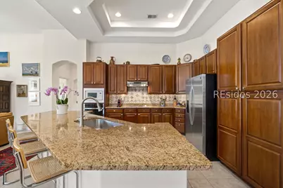 32 Pinckney Drive, Bluffton, SC 29909 - Photo 6