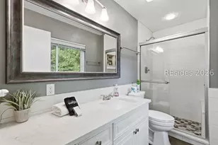 90 Gloucester Rd, Hilton Head Island, SC 29928 - Photo 16