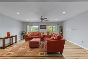 315 Ceasar Pl, Hilton Head Island, SC 29926 - Photo 4
