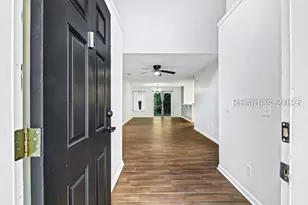 412 Gardners Cir, Bluffton, SC 29910 - Photo 4