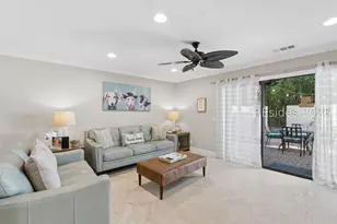 11 Tanglewood Dr, Hilton Head Island, SC 29928 - Photo 6