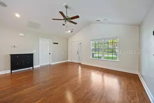 513 Hearthstone Dr, Ridgeland, SC 29936 - Photo 4