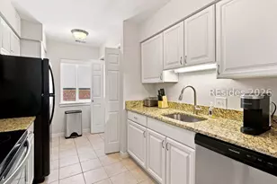 25 Deallyon Ave, Hilton Head Island, SC 29928 - Photo 10