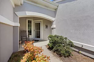 241 Landing Ln, Bluffton, SC 29909 - Photo 6