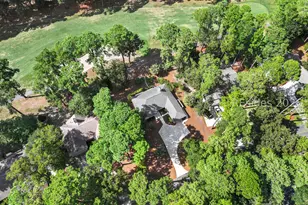 27 Pineland Rd, Hilton Head Island, SC 29926 - Photo 4