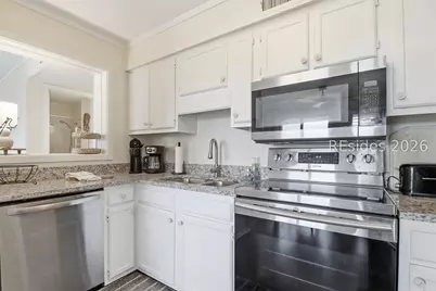 40 Folly Field Road #340, Hilton Head Island, SC 29928 - Photo 4