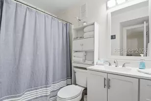40 Folly Field Rd, Hilton Head Island, SC 29928 - Photo 22