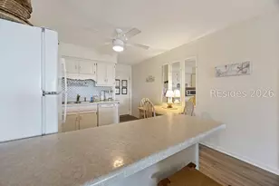 15 S Forest Beach Dr, Hilton Head Island, SC 29928 - Photo 10