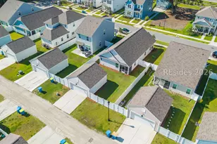12 Whispering Oaks Cir, Bluffton, SC 29909 - Photo 6