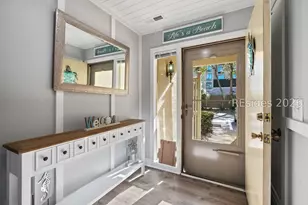 17 Lagoon Rd, Hilton Head Island, SC 29928 - Photo 2