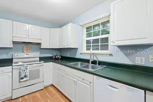 47 Chinaberry Dr, Hilton Head Island, SC 29926 - Photo 6