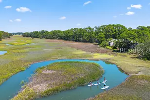 19 Stoney Creek Rd, Hilton Head Island, SC 29928 - Photo 4