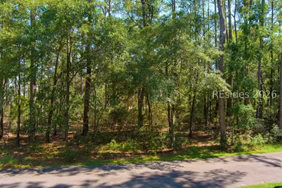 2 Lake Point Drive, Beaufort, SC 29907 - Photo 12