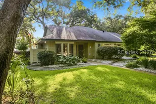 27 Beachwood Dr, Hilton Head Island, SC 29928 - Photo 2