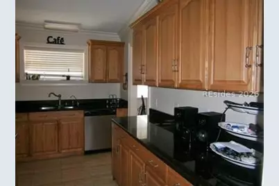 23 Reggies Road, Hilton Head Island, SC 29926 - Photo 16