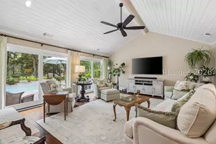 7 Off Shore, Hilton Head Island, SC 29928 - Photo 6