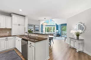 100 Colonnade Dr, Hilton Head Island, SC 29928 - Photo 10