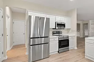 179 Knightsbridge Rd, Bluffton, SC 29910 - Photo 10