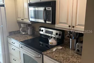 101 Devils Elbow Ln, Hilton Head Island, SC 29926 - Photo 2