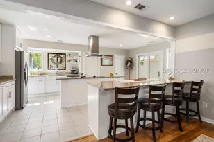 15 Persimmon Pl, Hilton Head Island, SC 29926 - Photo 18