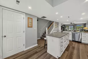 113 Shipyard Dr, Hilton Head Island, SC 29928 - Photo 6