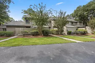 113 Shipyard Dr, Hilton Head Island, SC 29928 - Photo 2