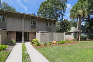 13 Lawton Dr, Hilton Head Island, SC 29928 - Photo 2