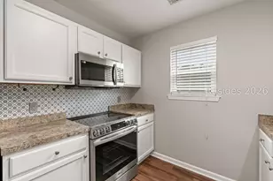 28 Park Loop, Bluffton, SC 29910 - Photo 6