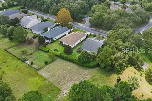 14 Trotters Cir, Bluffton, SC 29910 - Photo 4