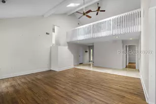 25 Honey Locust Cir, Hilton Head Island, SC 29926 - Photo 10