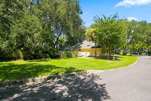 1 Chinaberry Cir, Hilton Head Island, SC 29926 - Photo 4