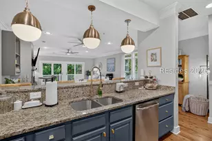 3031 Fraserburgh Way, Mount Pleasant, SC 29466 - Photo 16