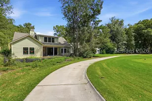 432 BB Sams Dr, Saint Helena Island, SC 29920 - Photo 4