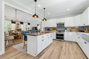 3013 Walnut St, Beaufort, SC 29906 - Photo 6