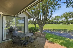 60 Carnoustie Rd, Hilton Head Island, SC 29928 - Photo 16