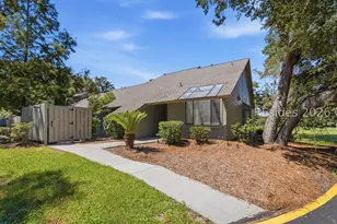 60 Carnoustie Rd, Hilton Head Island, SC 29928 - Photo 6