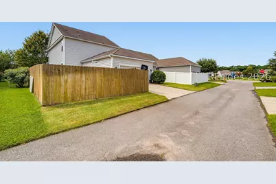 3876 Oyster Bluff Boulevard, Beaufort, SC 29907 - Photo 48