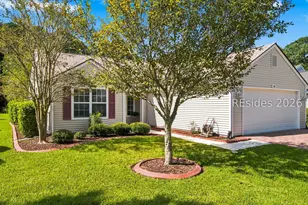 23 Coburn Dr E, Bluffton, SC 29909 - Photo 2