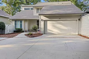 42 Wax Myrtle Ct, Hilton Head Island, SC 29926 - Photo 2