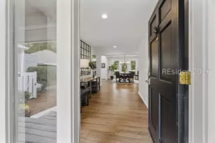 42 Wax Myrtle Ct, Hilton Head Island, SC 29926 - Photo 2