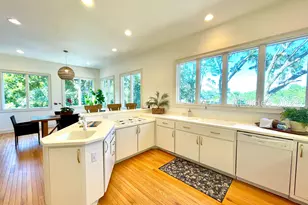 258 Seabrook Dr, Hilton Head Island, SC 29926 - Photo 22