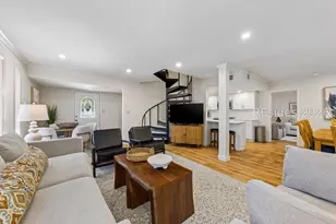 6 Cassina Ln, Hilton Head Island, SC 29928 - Photo 10