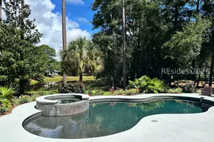 56 Sussex Ln, Hilton Head Island, SC 29926 - Photo 2