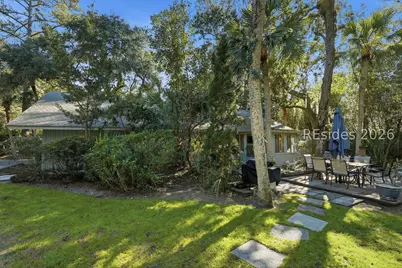 18 Sandpiper Street, Hilton Head Island, SC 29928 - Photo 8