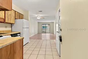 45 Folly Field Rd, Hilton Head Island, SC 29928 - Photo 4