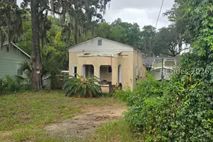 912 La Chere St, Beaufort, SC 29902 - Photo 1