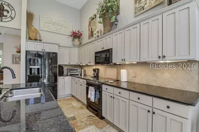 28 Pearl Reef Lane, Hilton Head Island, SC 29926 - Photo 18