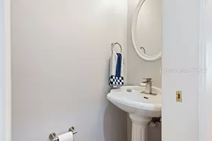 96 Victoria Square Dr, Hilton Head Island, SC 29926 - Photo 20